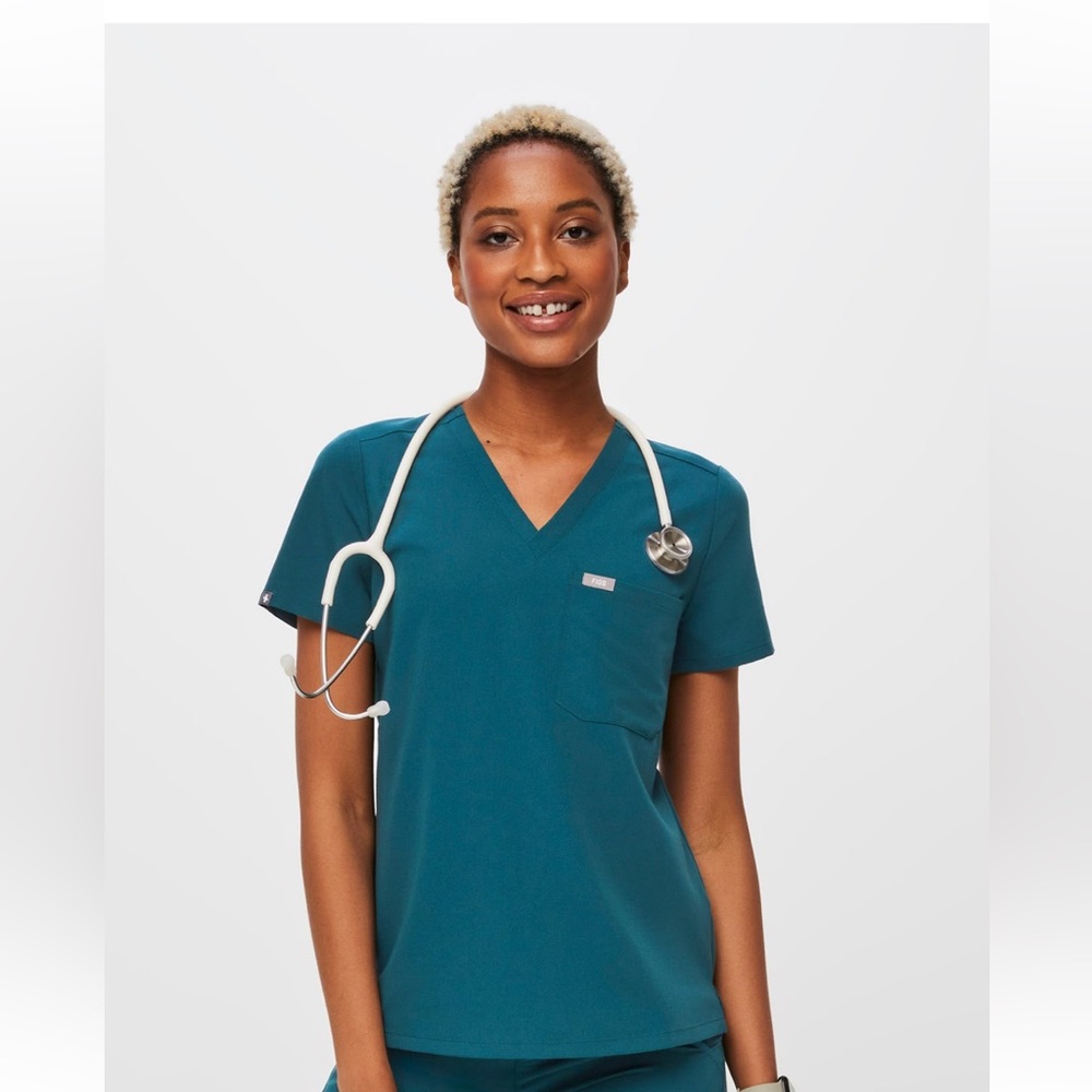 FIGS Caribbean Blue Catarina Scrub Top